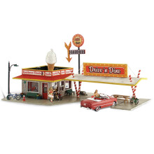 Woodland Scenics BR4929 N Drive 'N' Dine N Gauge