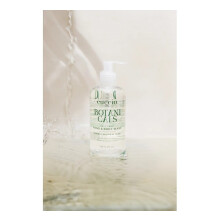 CUCCIO Botanicals Body Wash - Sage & Sandalwood 8 oz