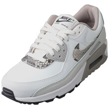 (7.5) Nike Air Max 90 Amd 2 Womens Fashion Trainers in Light Orewood Brown