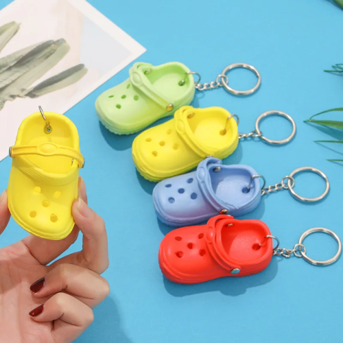 5pcs Mini Hole Shoe Keychains 1