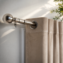 (Brushed Silver / Plain Ball, 70-120 cm (28" - 48" In)) Extendable Metal Curtain Pole 28 mm Includes Finials Rings Brackets & Rod Fittings
