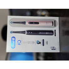Oral-B iO5 2x Electric Toothbrushes Adults RRP 450