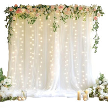 Cortina de Tule Branco 3x3m com Luzes de Cordão, 2 Painéis, Ideal para Fundo de Festa de Casamento.