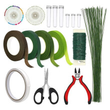 Kit de Arranjos Florais com 17 Peças: Inclui Alicate de Corte para Arame Floral, Tesoura, Fita Adesiva Floral, Pérolas, Alfinete para Buquê.