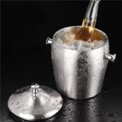 Stainless Steel Ice Bucket with Insulation for Enhanced Cold Retention 1