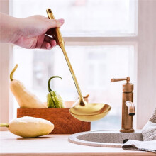Louche à Soupe en Acier Inoxydable - Cuillère de Service Élégante