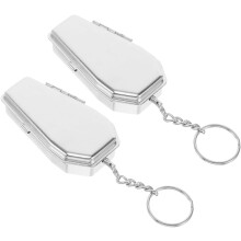 2 stuks doodskistvormige Halloween sleutelhangers, metalen mini-asbakjes, opbergdoosjes voor buitenactiviteiten zoals kamperen en autorijden.