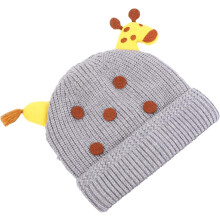 Baby wollen gebreide muts met giraffenprint, warme wintermuts