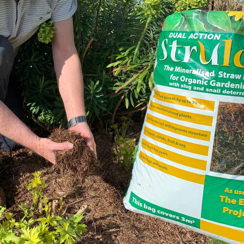 Strulch Organic Mulch 2x9kg 100L Weed Control UK 1
