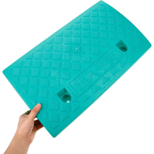 Portable Plastic Curb Ramp 49X27X11Cm Green Triangle Threshold Ramp 2