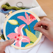 DIY-Set für florale Stichstickerei mit Garn und Werkzeug