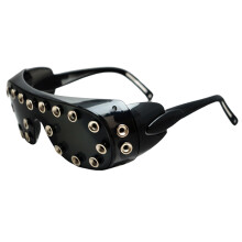 Punk Sunglasses with Rivet Studded Decors for Halloween Party