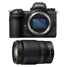 NIKON Z7 II + Z 24-200mm f/4-6.3 S