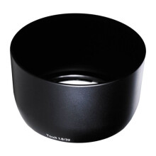ZEISS Paresoleil TOUIT 32mm f/1.8:lle