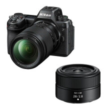 NIKON Z6 III + Objetivo Z 24-200mm f/4-6.3 S + Z 28mm f/2.8