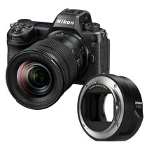 NIKON Z6 III + Z 24-120mm f/4 S Objectief + FTZ II Adapter