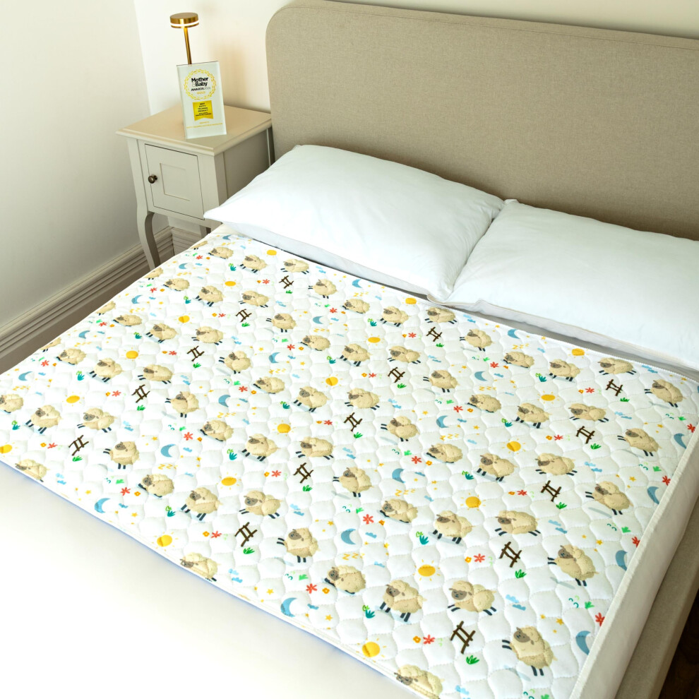 Potty Training Bed Pad ? Waterproof Mattress Protector For Double Beds, Washable 5-Layer Bed Wetting Sheet With Non-Slip Wing Tucks | Lamb Bedwetz