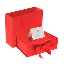 DAWNTREES Red Gift Box with Lid for Presents,31x26x10 cm with Ribbon and Magnetic, Gift Box Large Closure for Christmas, Hanukkah, Fathers Day,
