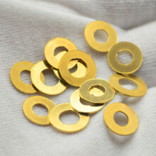2PCS Brass Washer Copper Cushion Pad Metal Gasket Shim for Spyderco C81 C85 C223