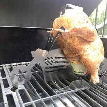 (B) Portable BBQ Barbecue Chicken Stand Outdoors Grill For Bbq Motorcycle Model Stainless Steel Grill Kitchen Accessories