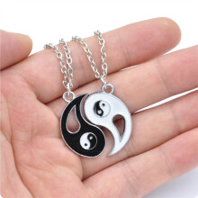 Women Men Yin Yang Necklace Pendant - Taoism Tai Trigram Valentine's Day Gift (Silver)