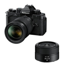 NIKON Zf Zwart + Objectief Z 24-70mm f/4 S + Z 28mm f/2.8