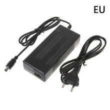 42V 2A Elektrischer Skateboard-Adapter Vibrationsdämpfung Scooter-Ladegerät Kompatibel mit M365