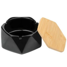 Keramikaschenbecher mit Bambusdeckel, geschlossener Aschenbecher, Outdoor-Aschenbecher, windfester Aschenbecher für Zigaretten, Schwarz