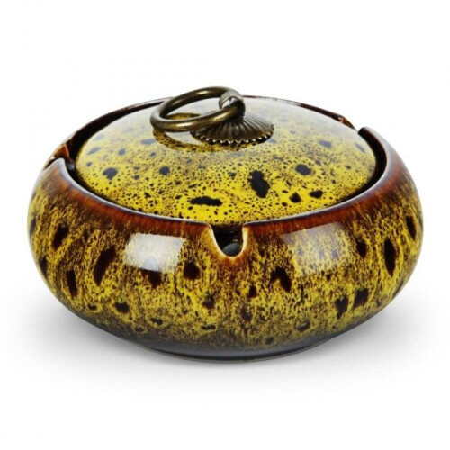 Posacenere in ceramica con coperchio e anello in rame giallo