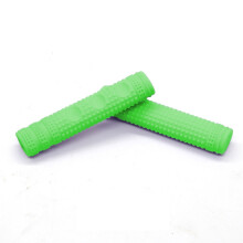 (Red) Silicone Bicycle Non-Slip One-Piece Brake Grip Cover & Protector