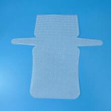 Lámina de lona de malla plástica transparente para bolsos de mano hechos a mano.