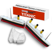 Titanic detachable toys, pool toys, detachable children's toys, historically accurate Titanic detachable cake decorators