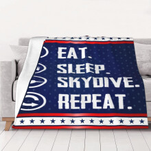 Manta de microfibra Eat-Sleep-Skydive-Repeat (101,6 x 127 cm)