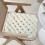 Gewebtes, geknotetes Dekokissen – Polyester für Sofa und Bett 1