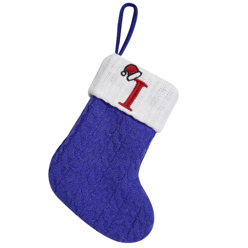 Meia de Natal personalizada com iniciais bordadas