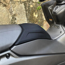 Fuel Tank Cap Protection Rubber Tank Pad Oil Gas Protector Cover Decoration for T-MAX 560 TMAX560 TMAX 560 22-25