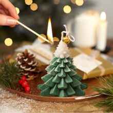 Aromakerze in Weihnachtsbaumform (1 Stück)