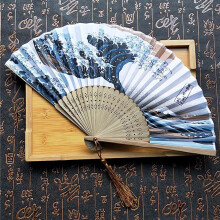 Japanischer Faltfächer mit Ukiyo-e-Motiv