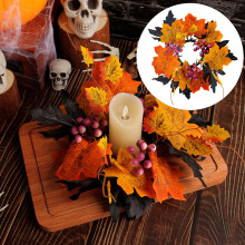 Couronne d'automne pour porte d'entrée avec guirlande de bougies, feuille d'érable,
