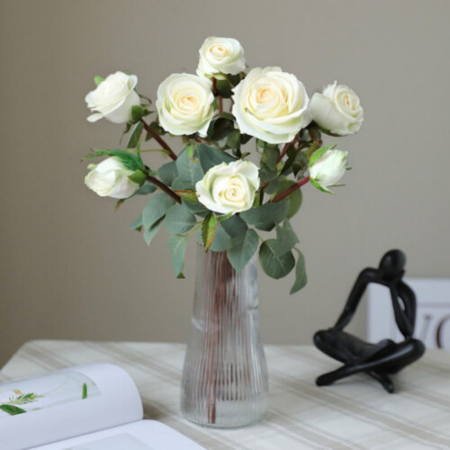 Buquê de flores artificiais – seda e plástico, 5 hastes