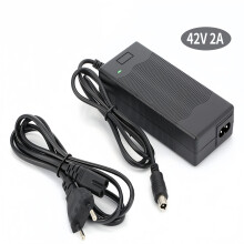 Lader for elektrisk sparkesykkel M365 42V 2A 5,5 mm indre diameter batterilader (EU-plugg/UK-plugg)