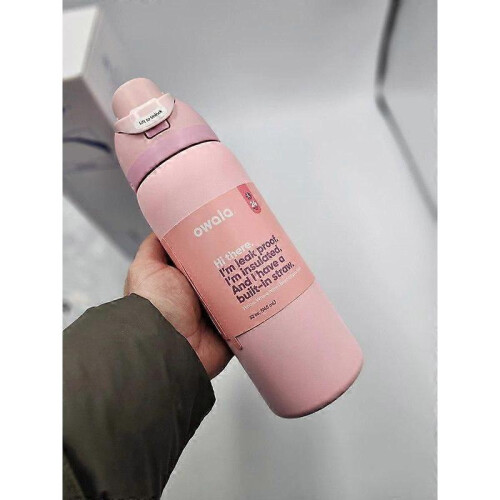 (24oz) Rose Quartz Owala Freesip 24/32oz Water Bottle E