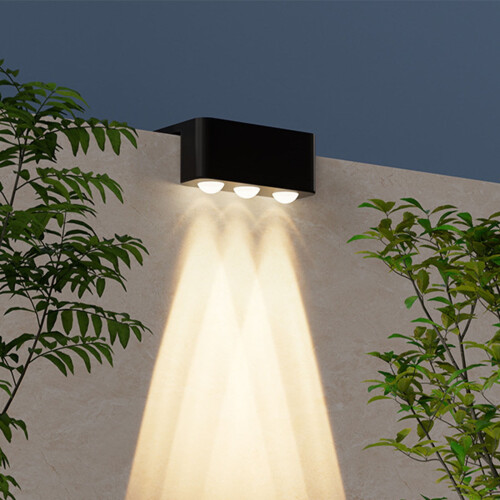 Luminária de parede solar externa com 3 LEDs brancos quentes. 1