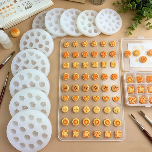 Realistic Miniature Cookie Shaper For-13 hole model 1 2