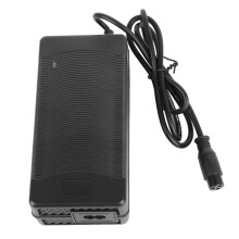 Caricatore da 54,6 V 2 A per monopattino elettrico M4