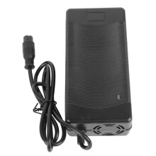 Cargador M4 54.6V 2A para patinete eléctrico
