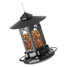 Traditional Bird Dispenser Having 2.6L capacity Welcomes Wild