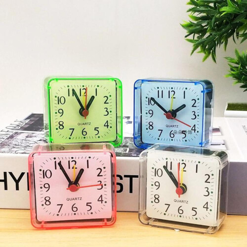 Small Alarm Clock Quartz Beep 1 Piece 2