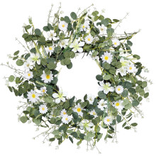 Kreativer Frühlingsblumenkranz mit Gänseblümchen, perfekt für