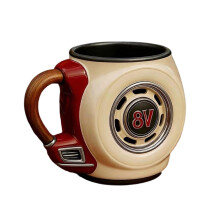 Eleganter, von Automobilen inspirierter Trinkbecher aus-1